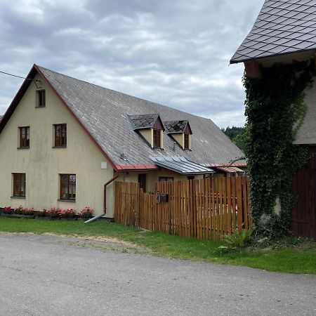 Ubytovani Samotin Sněžné المظهر الخارجي الصورة